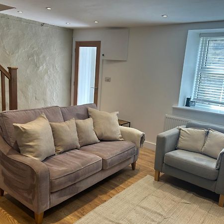 Cosy Modern Miners Cottage Llanllechid Esterno foto
